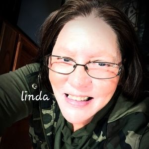 Meet your Posher, Linda